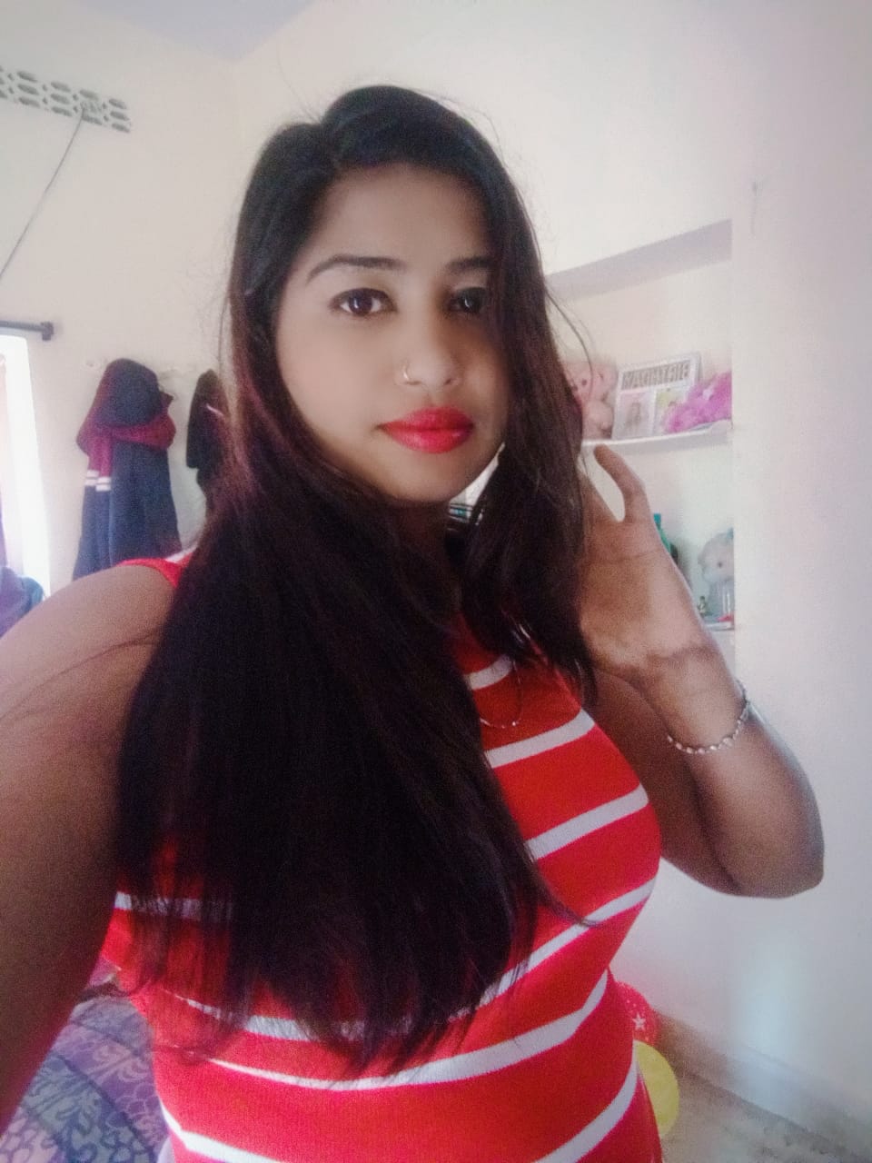 Exclusive Gomti Nagar call girl in Banjara Hills