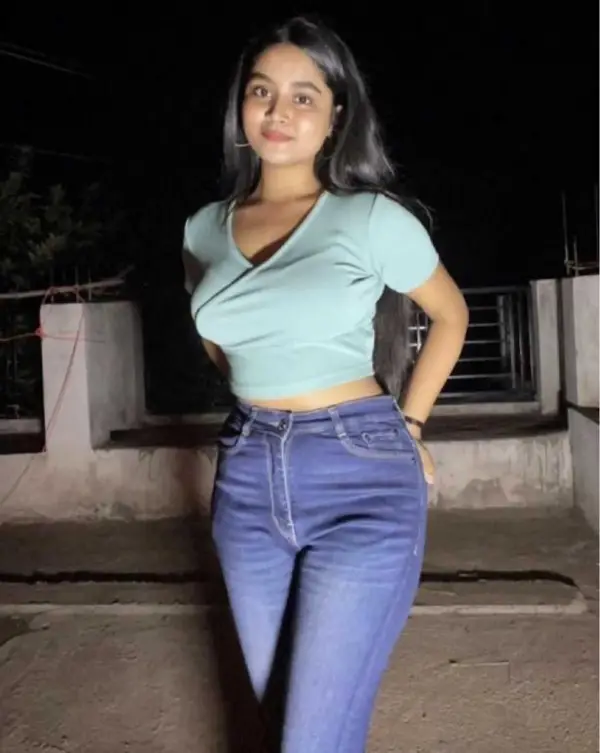 Sexy Palasia call girls, Banjara Hills